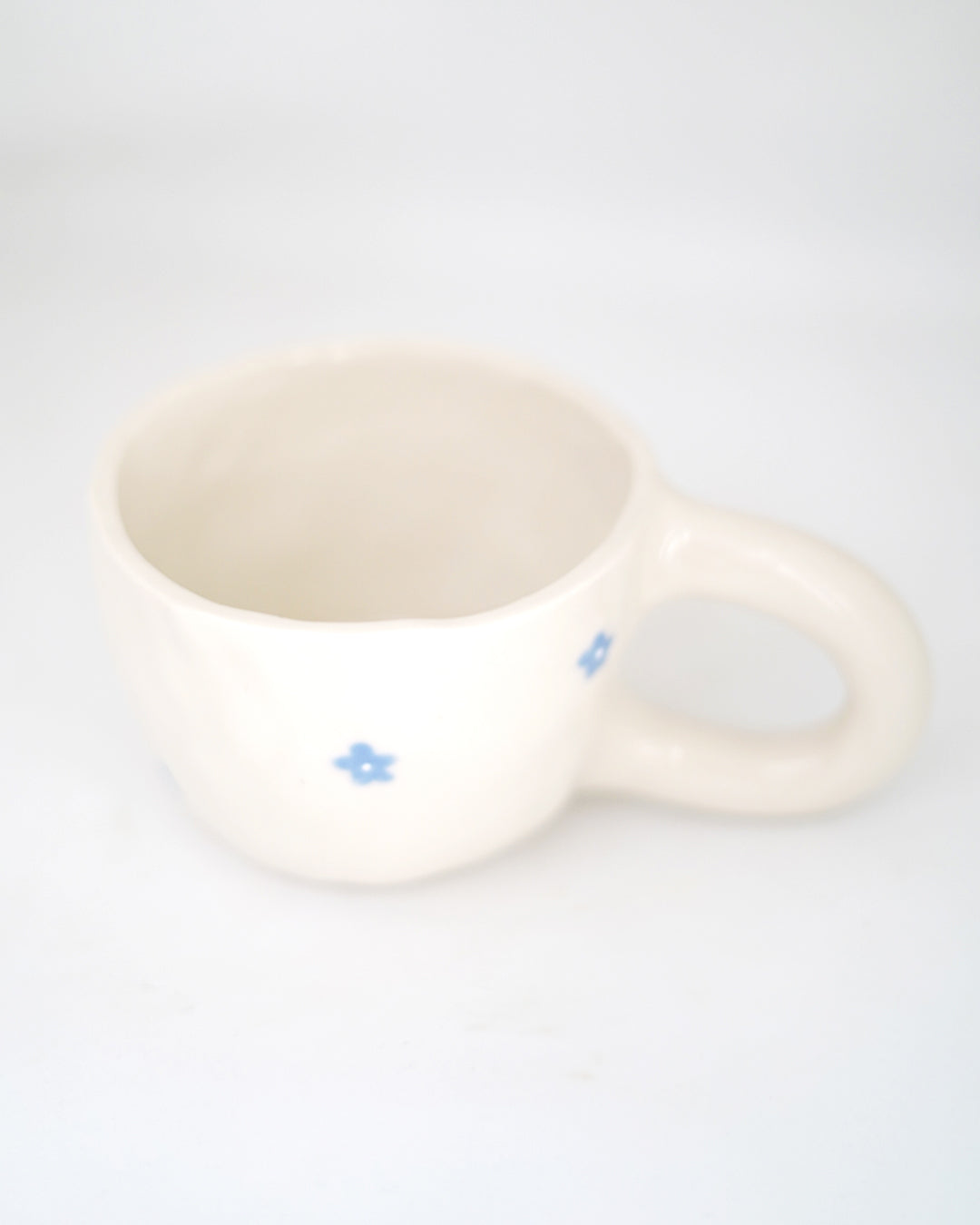 Blue Daisy Mug